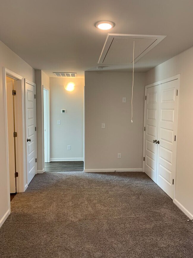Building Photo - 2163 Kilpatrick LN