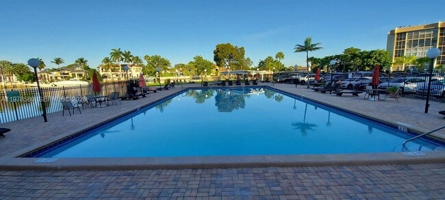 Building Photo - 801 Three Islands Boulevard