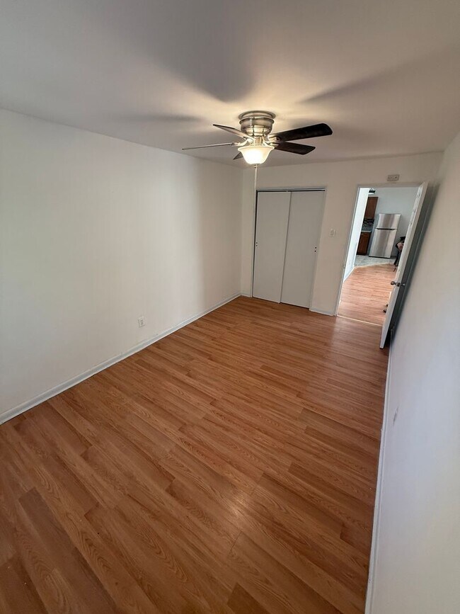 Building Photo - 6720 Rising Sun Ave