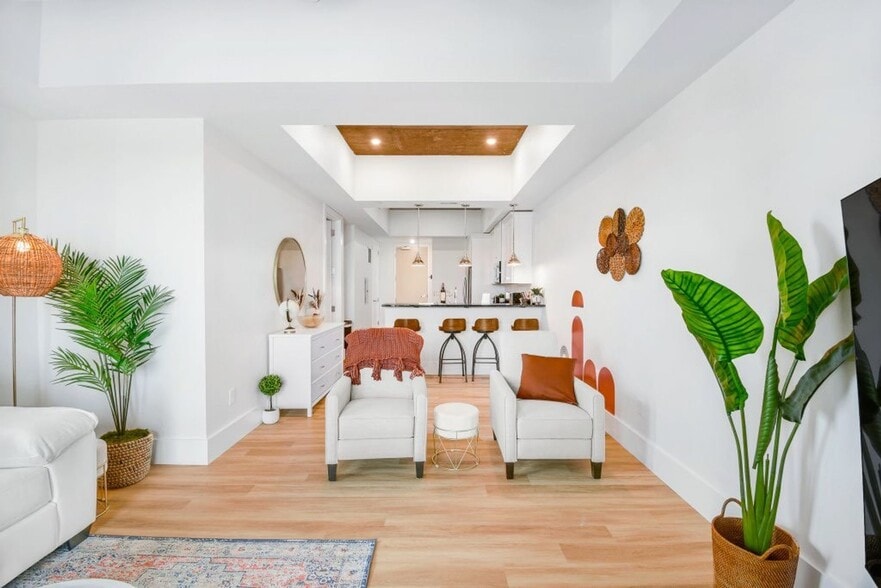 Building Photo - 300 East Apartments