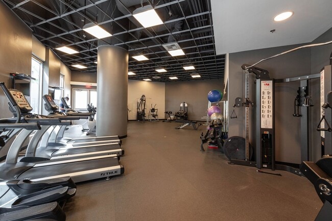 Building Photo - Modern Studio in Park Terrace | Water Included!