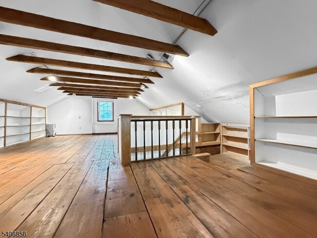 Building Photo - 416 Front St