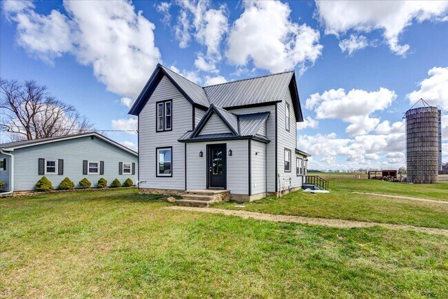 Building Photo - 34 N Union Rd