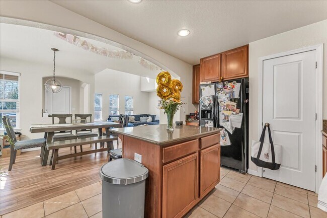 Building Photo - 7604 Stone Bluff Way