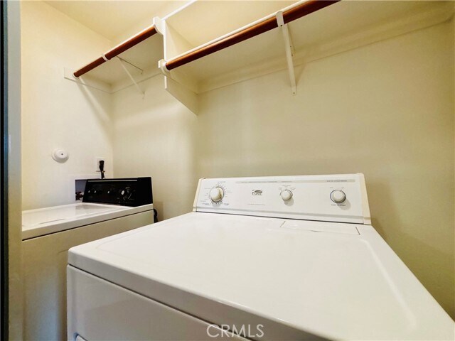 Building Photo - 16875 Orangecrest Ct