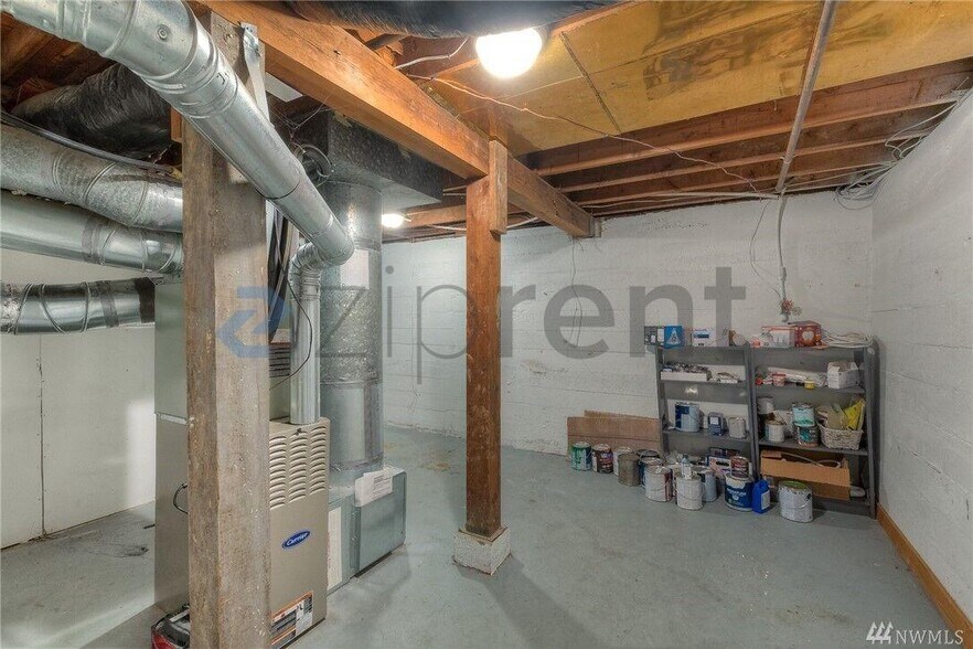 Building Photo - 5137 S Holly St