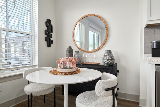 Building Photo - The Gallery