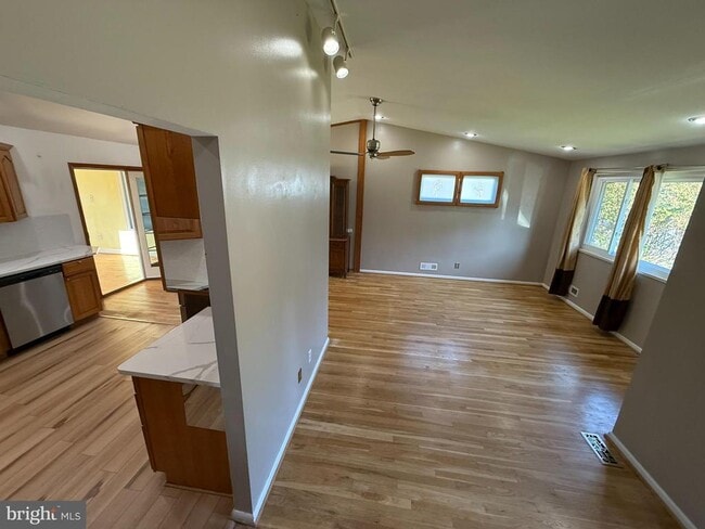 Building Photo - 1510 Tieman Dr