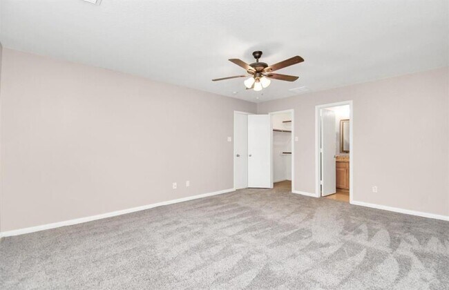 Building Photo - 12923 Abide Dr