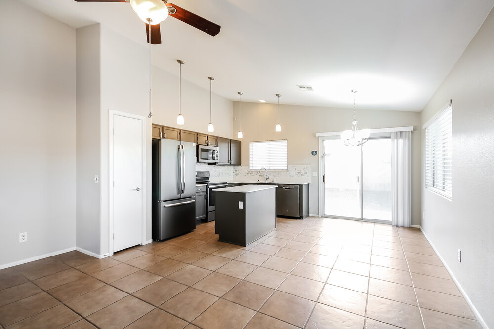 Building Photo - 21632 N 33rd Ave