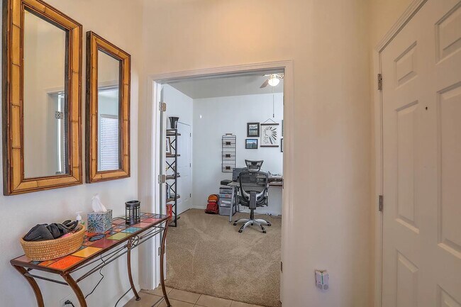 Building Photo - 9723 Calle Chamisa NW
