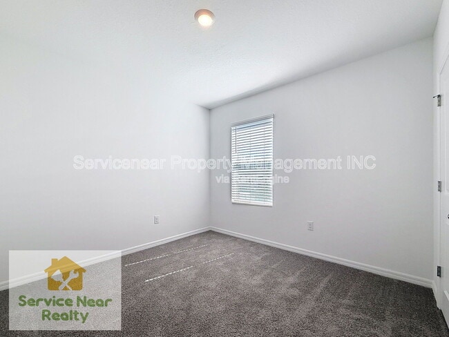 Building Photo - 10523 Dusty Boot Rd
