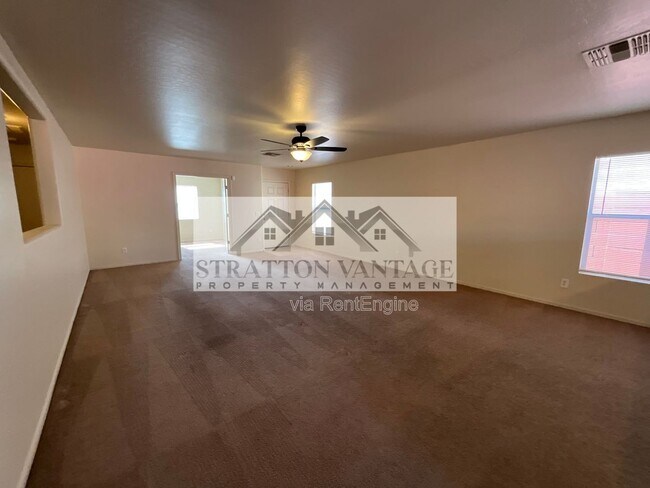 Building Photo - 11580 W Duran Ave