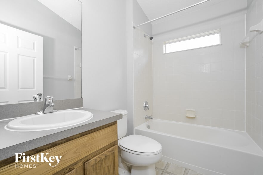 Building Photo - 5374 Florence Harbor Dr