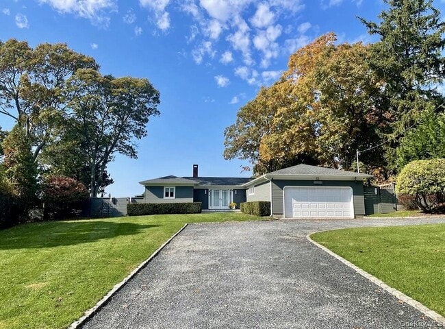 Building Photo - 16 N Shore Rd