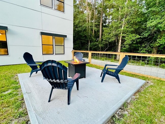 Building Photo - 11511 Mockingbird Hill