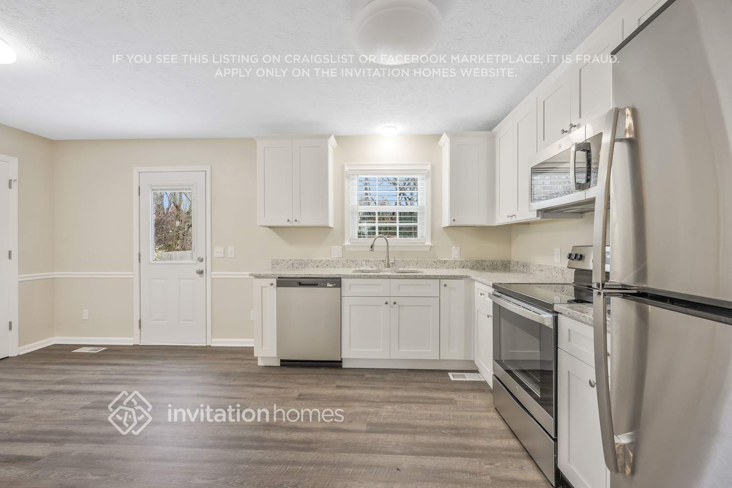 Building Photo - 4728 Greystone St