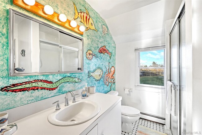 Building Photo - 170 Beach Ln