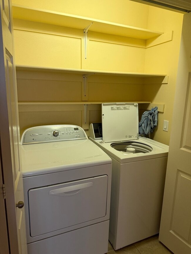 Building Photo - 3 Bedroom, 2 bath condo near Sun Brook Golf Course!