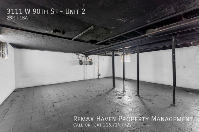 Building Photo - 3111 W 90th St
