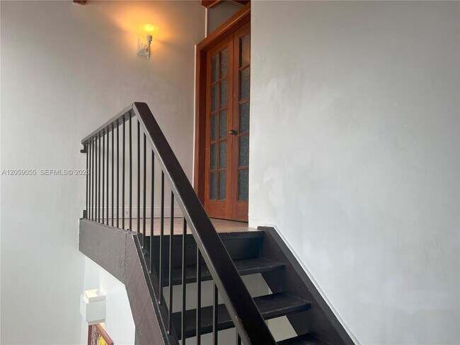 Building Photo - 6211 SW 116th Pl