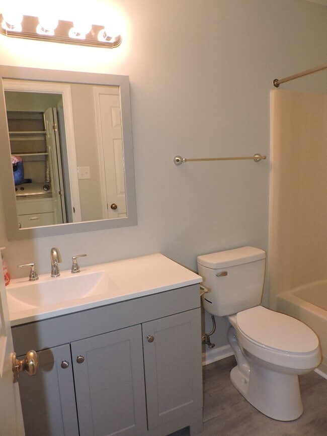 Building Photo - Email Linda@vacosold.com or call 804-642-2106