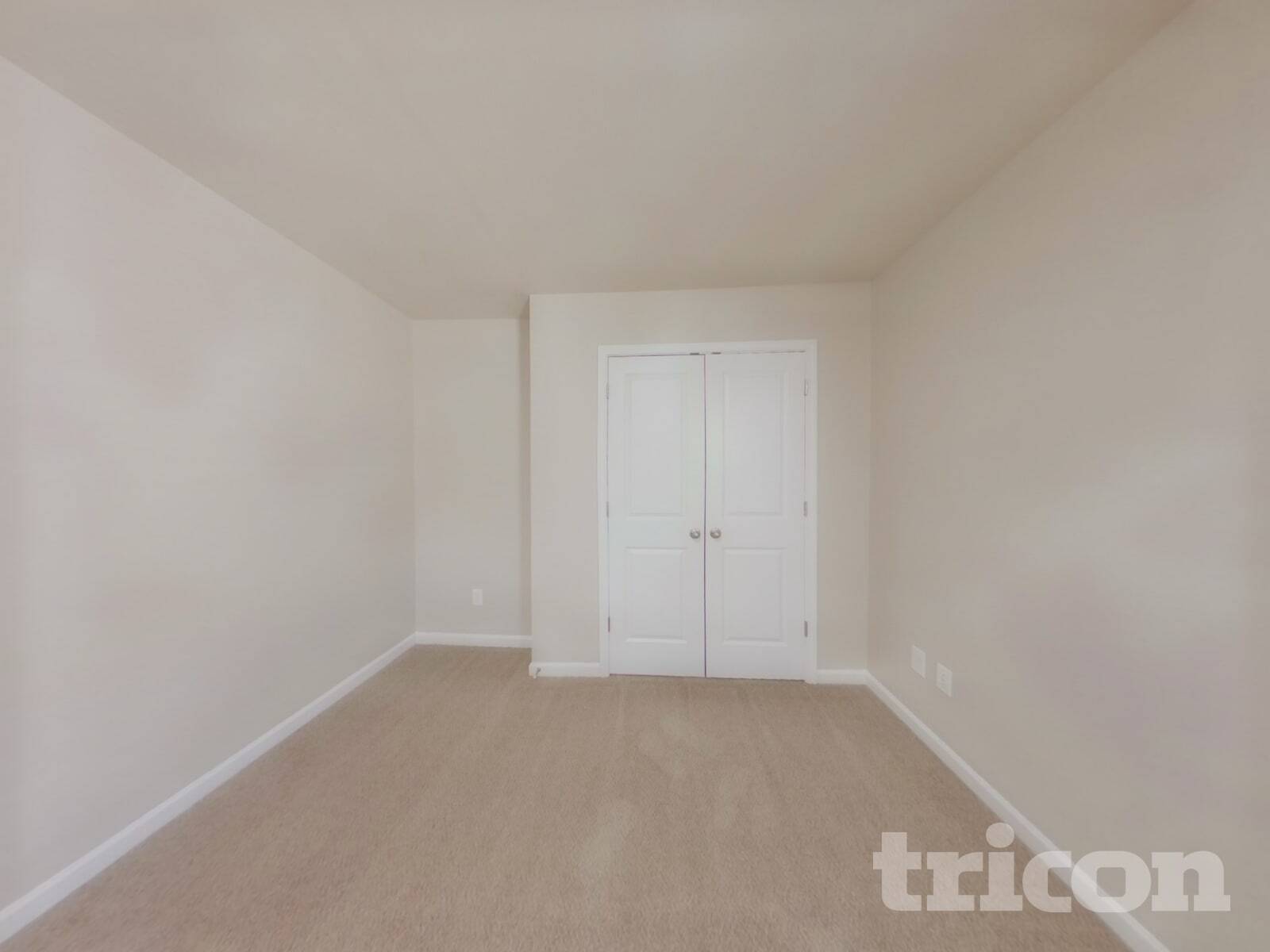 Building Photo - 142 Spring Knoll Dr
