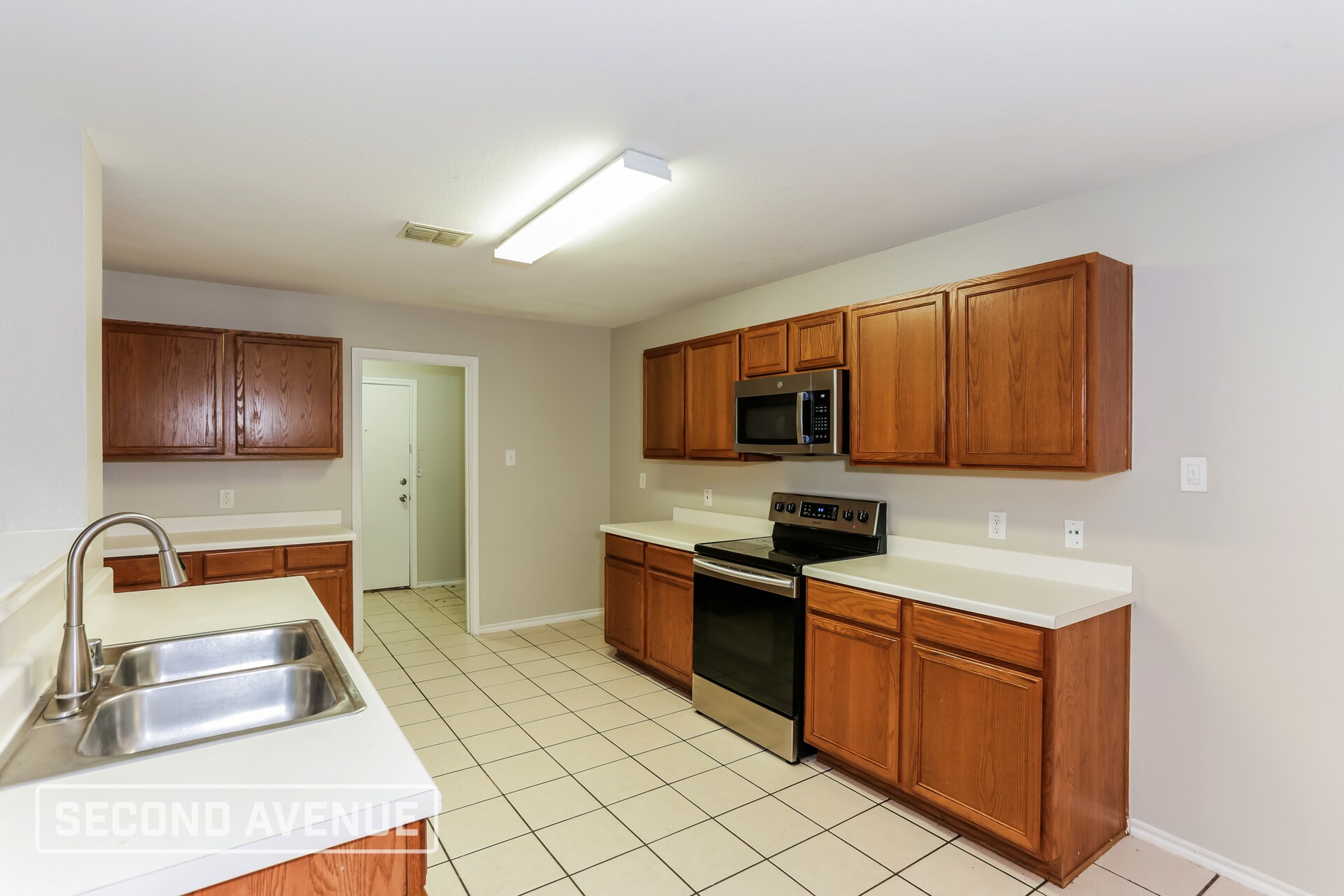 Building Photo - 12956 Vassar Dr