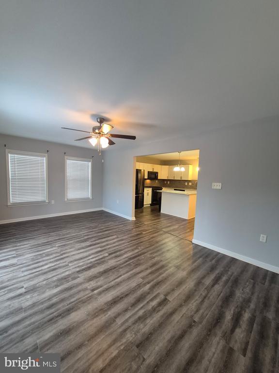 Building Photo - 43 Scarboro Dr