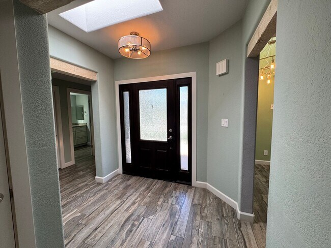Building Photo - Cameldale Gated Community