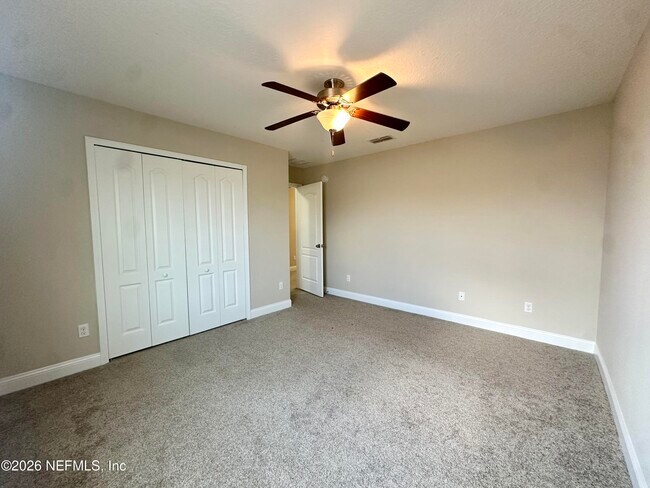 Building Photo - 481 Shetland Dr