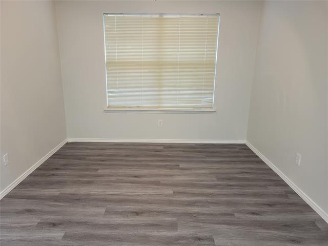 Building Photo - 2450 Meadowgate Ln