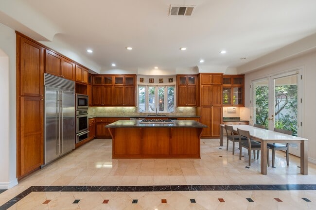 Building Photo - 1300 Elm Ave