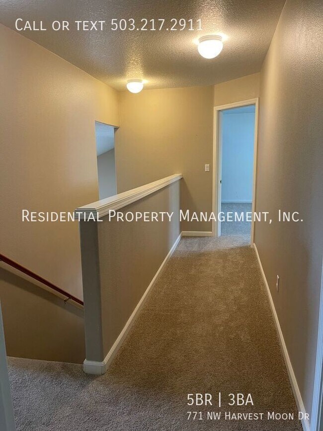 Building Photo - Alderbrook Neighborhood Home is located in...