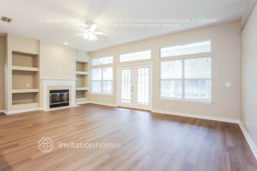 Building Photo - 12520 Gately Oaks Ln E