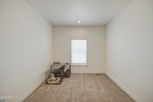 Building Photo - 4057 SOLAR St