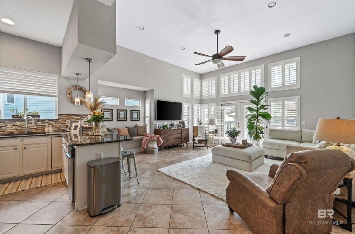 Building Photo - 26060 Marina Rd