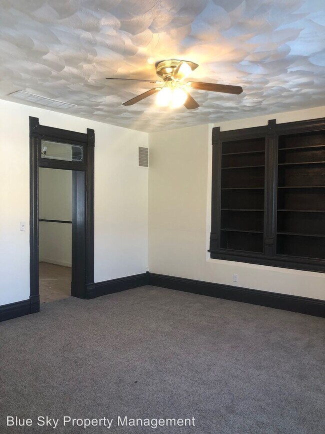 Building Photo - 2 br, 1 bath House - 440 W. 1ST NORTH