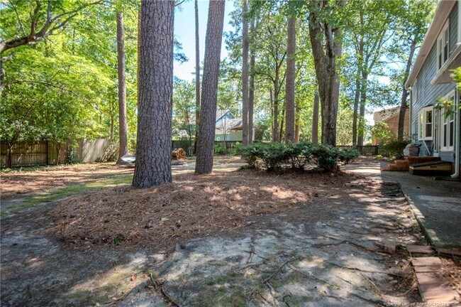Building Photo - 3356 Quarry Dr