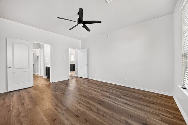 Building Photo - 2403 Summers Glen Ct