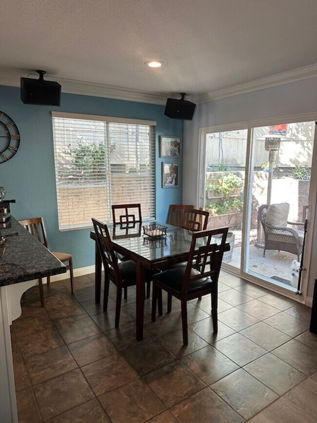 Building Photo - Upgraded Hallmark home on quiet cul-de-sac in a private community!