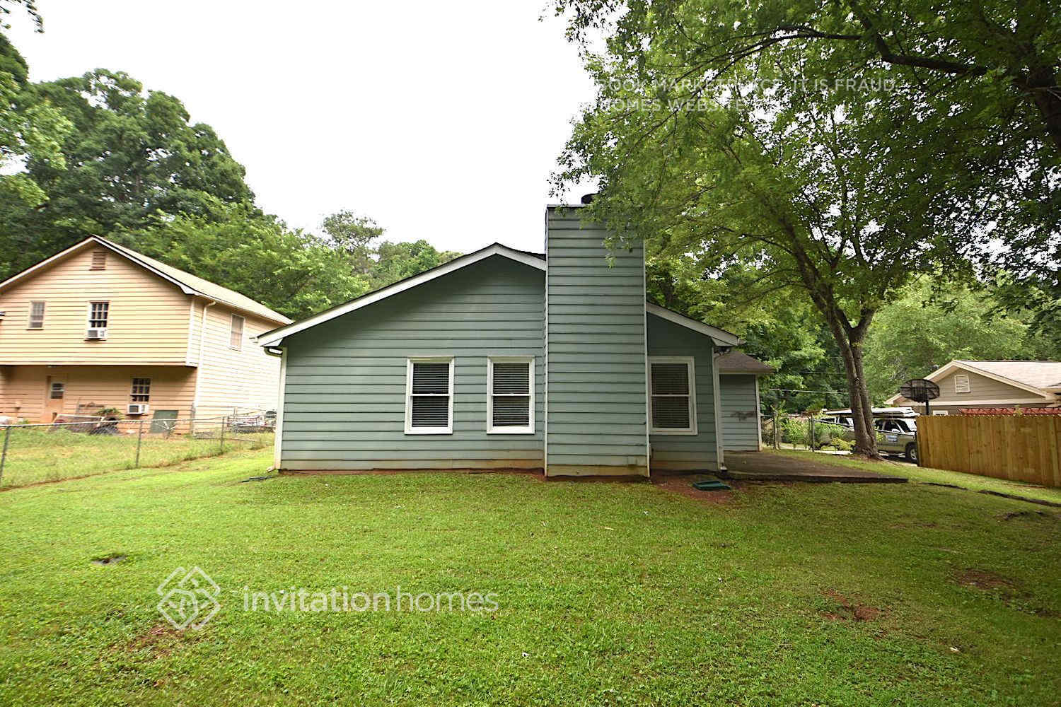 Building Photo - 1631 Daniel Ln