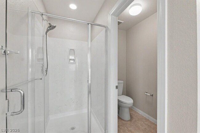 Building Photo - 9912 Blue Villa Ct
