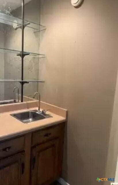 Building Photo - 329 Paisano St