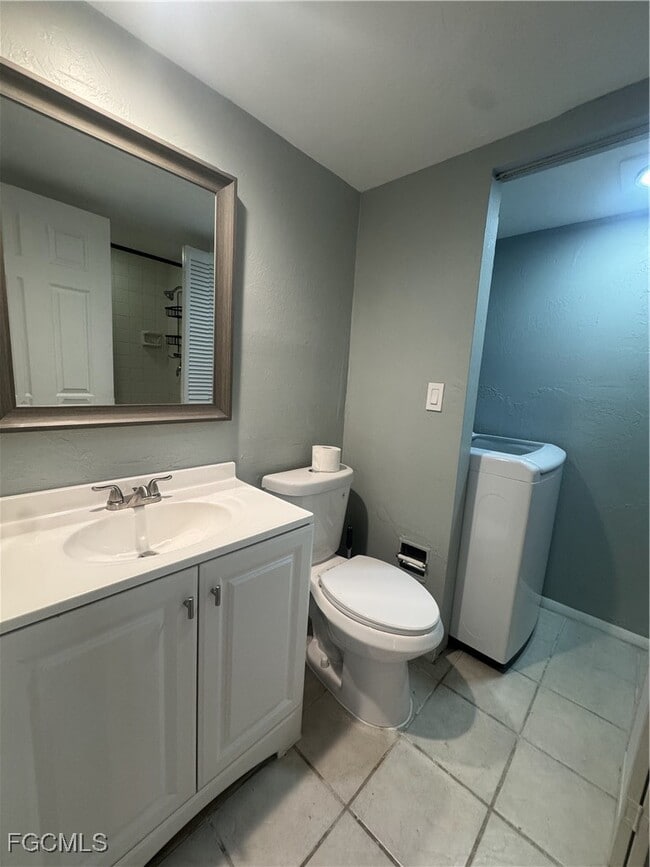 Building Photo - 1708 Park Meadows Dr