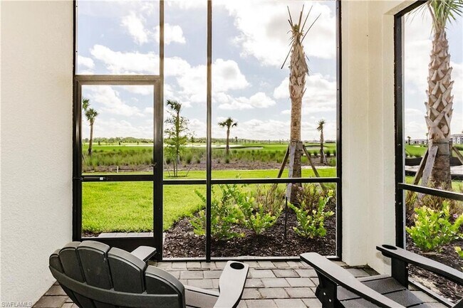 Building Photo - 15285 Green Acre Avenue Unit 418