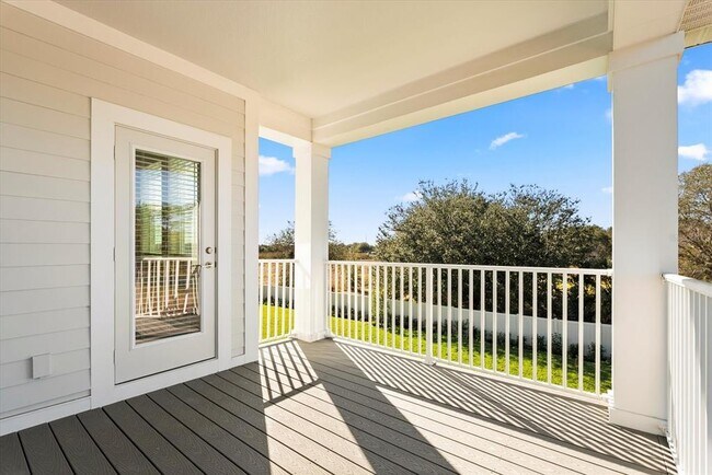 Building Photo - 1320 Hyde St