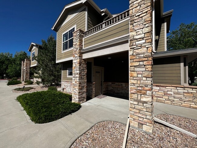 Building Photo - 4101 Crittenton Ln