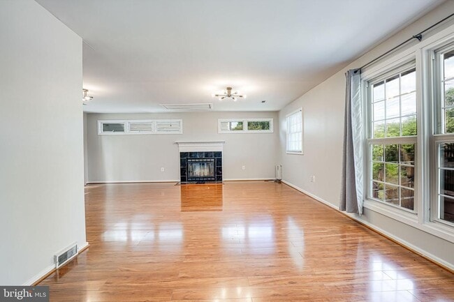 Building Photo - 5924 Cauba Ct