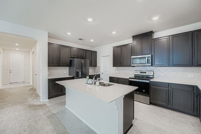 Building Photo - 7904 Nightwing Rd